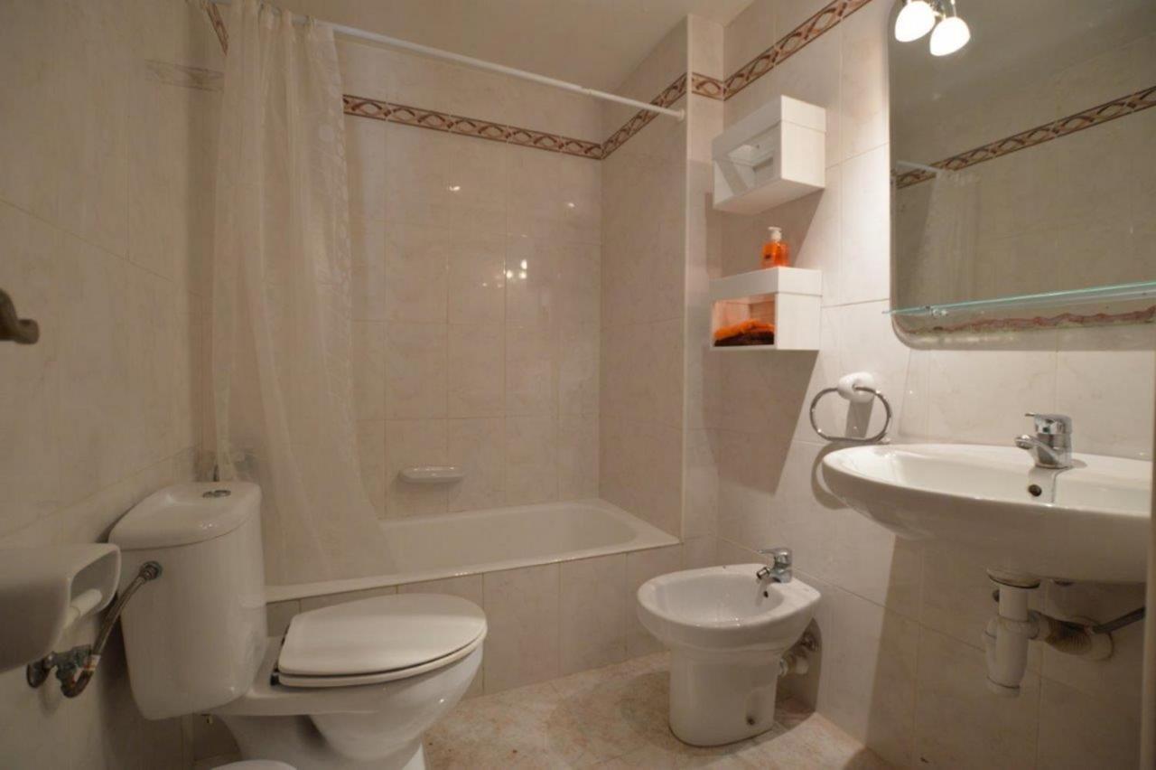 Apartamento Con Terraza Cerca Del Mar *